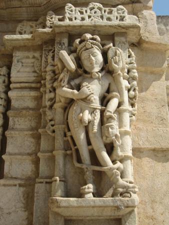 A revered Suparshvanatha temple of Jain heritage